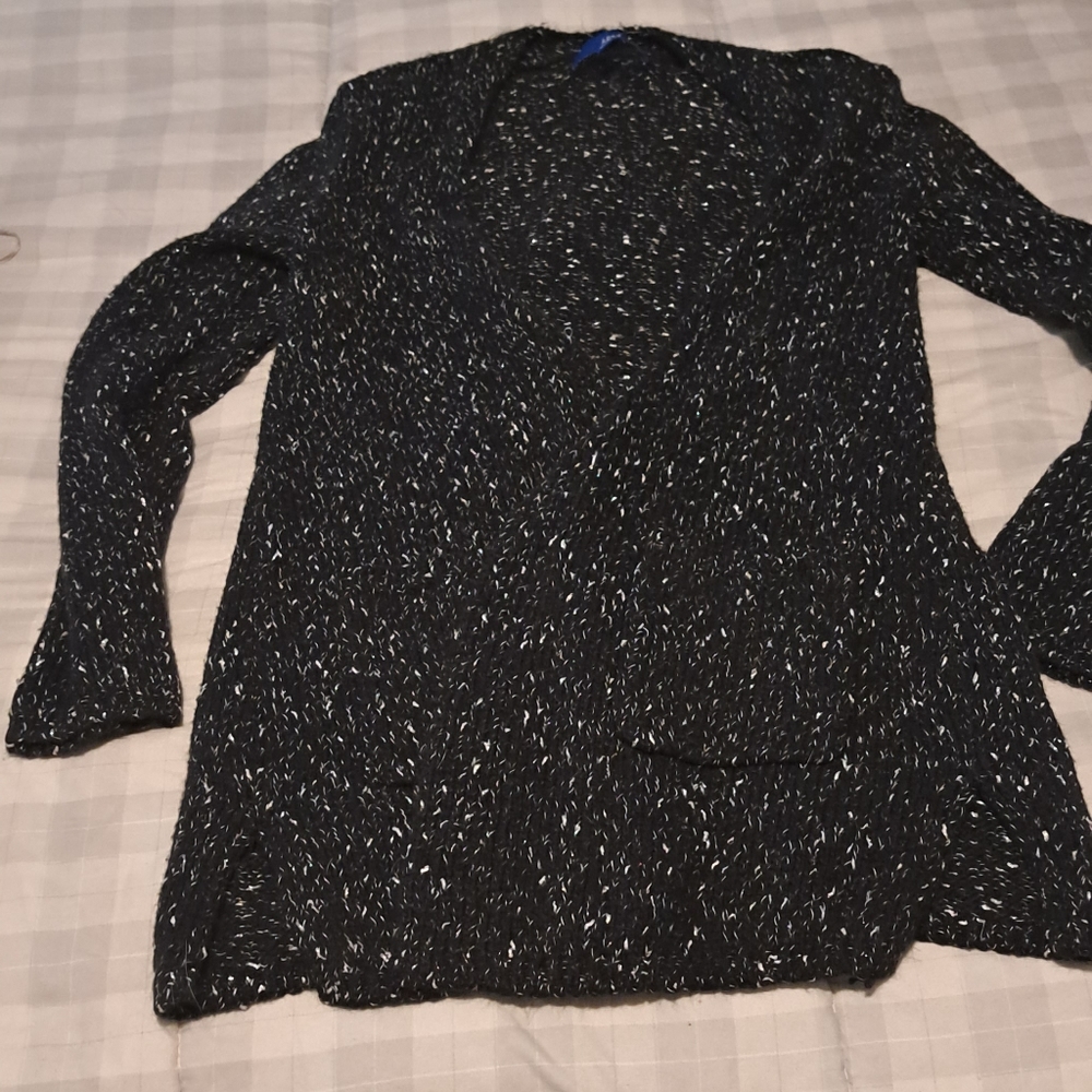 Ladies open sweater black and Grey knit never worn. NWOT. by apt 9